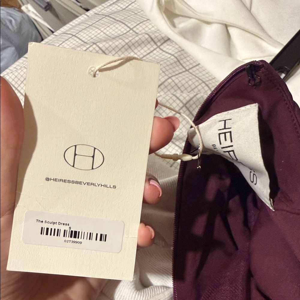 Heiress Beverly Hills sculpt dress brand new with tag - Picture 3 of 3